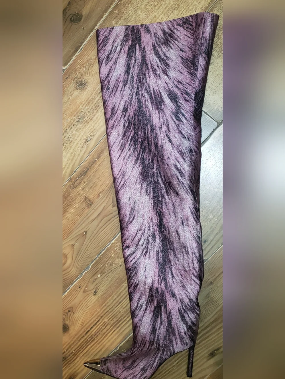 Sergio Rossi Purple Lilac Silver Pointy Toe Cap Thigh High Boots. 40